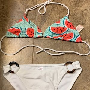 Top and bottoms swimsuit size small in both